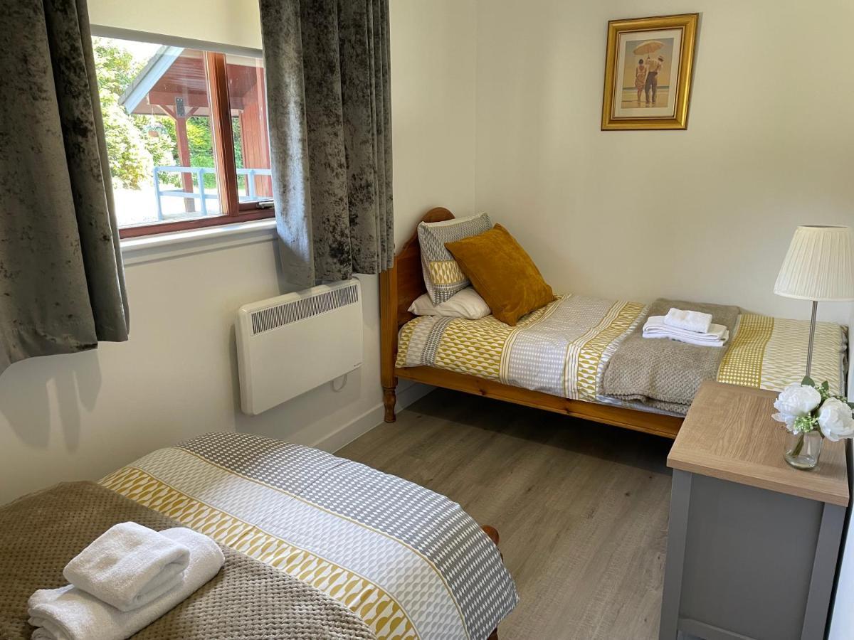 Wellsfield Farm Holiday Lodges Stirling Zewnętrze zdjęcie