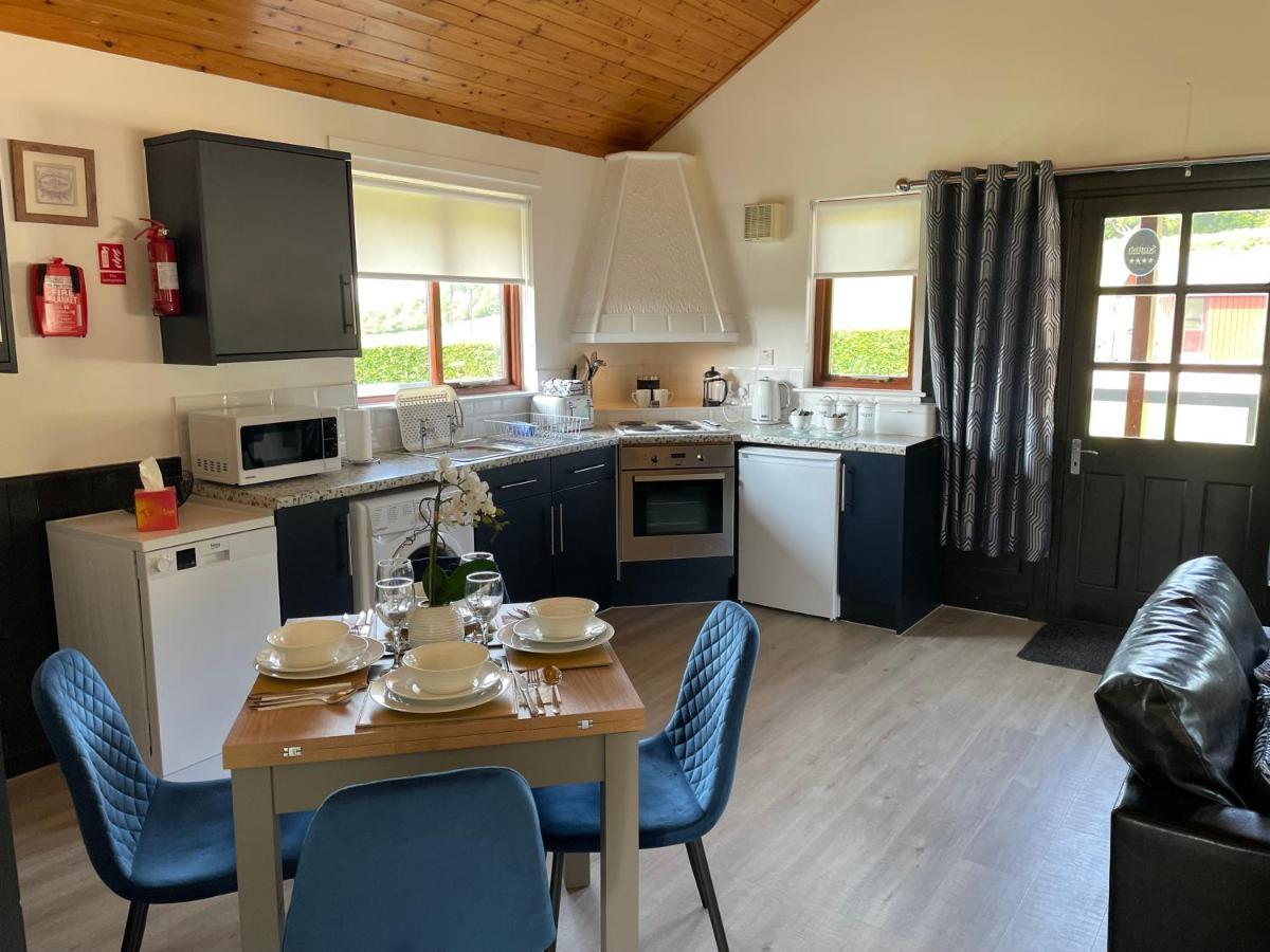 Wellsfield Farm Holiday Lodges Stirling Zewnętrze zdjęcie
